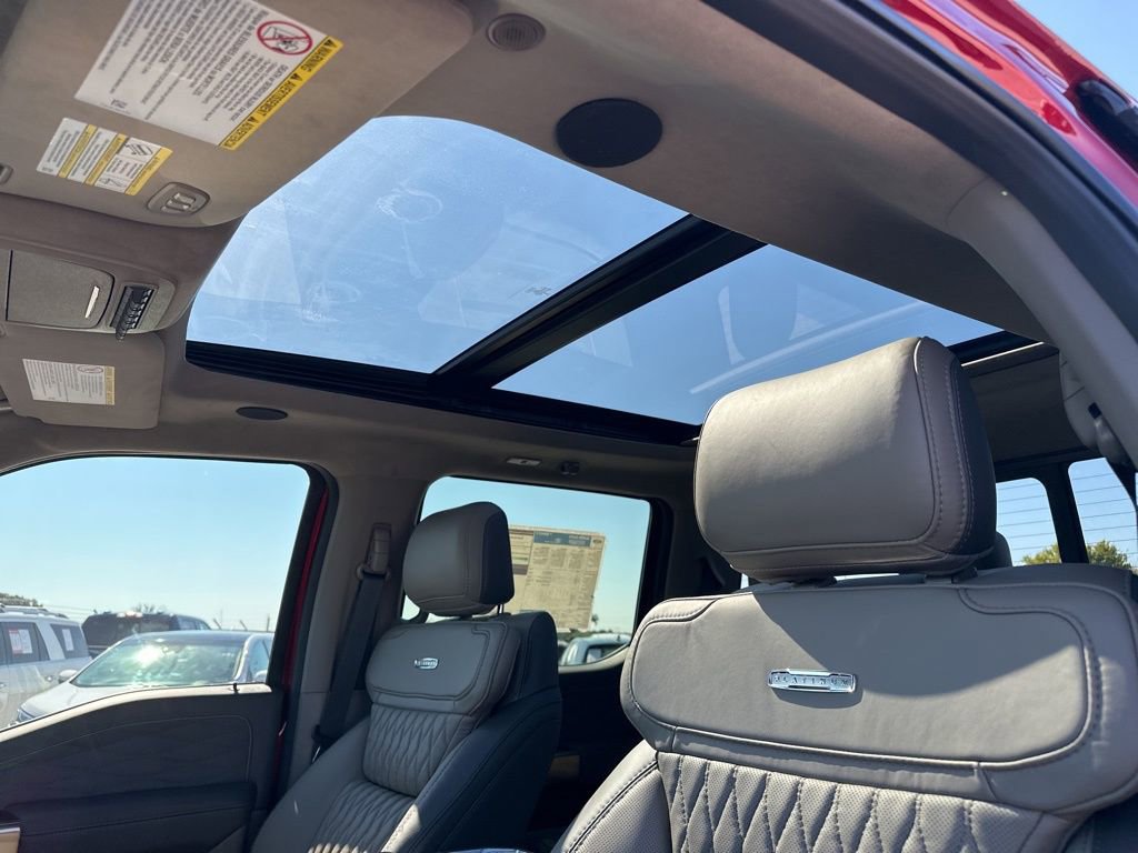 New 2025 Ford F250 Platinum w/ Platinum Plus Package image 16