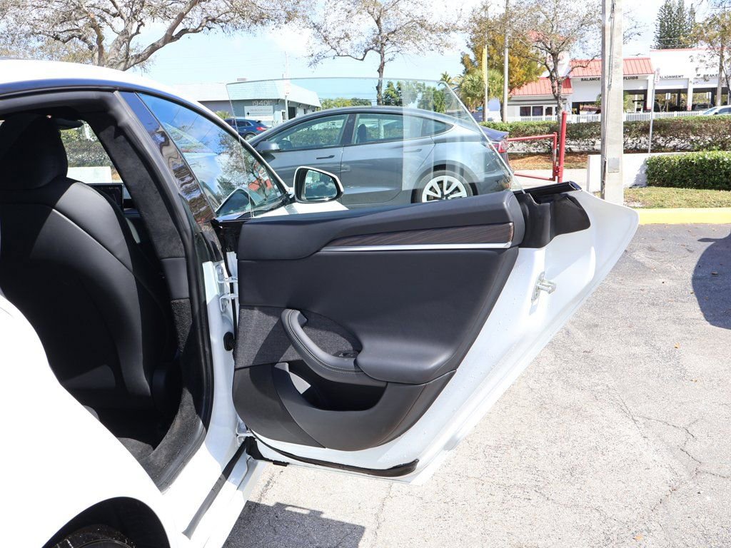 Used 2023 Tesla Model S Standard Range image 27