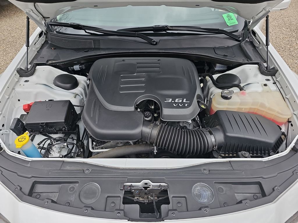 Used 2023 Chrysler 300 Touring L w/ Popular Equipment Group image 28