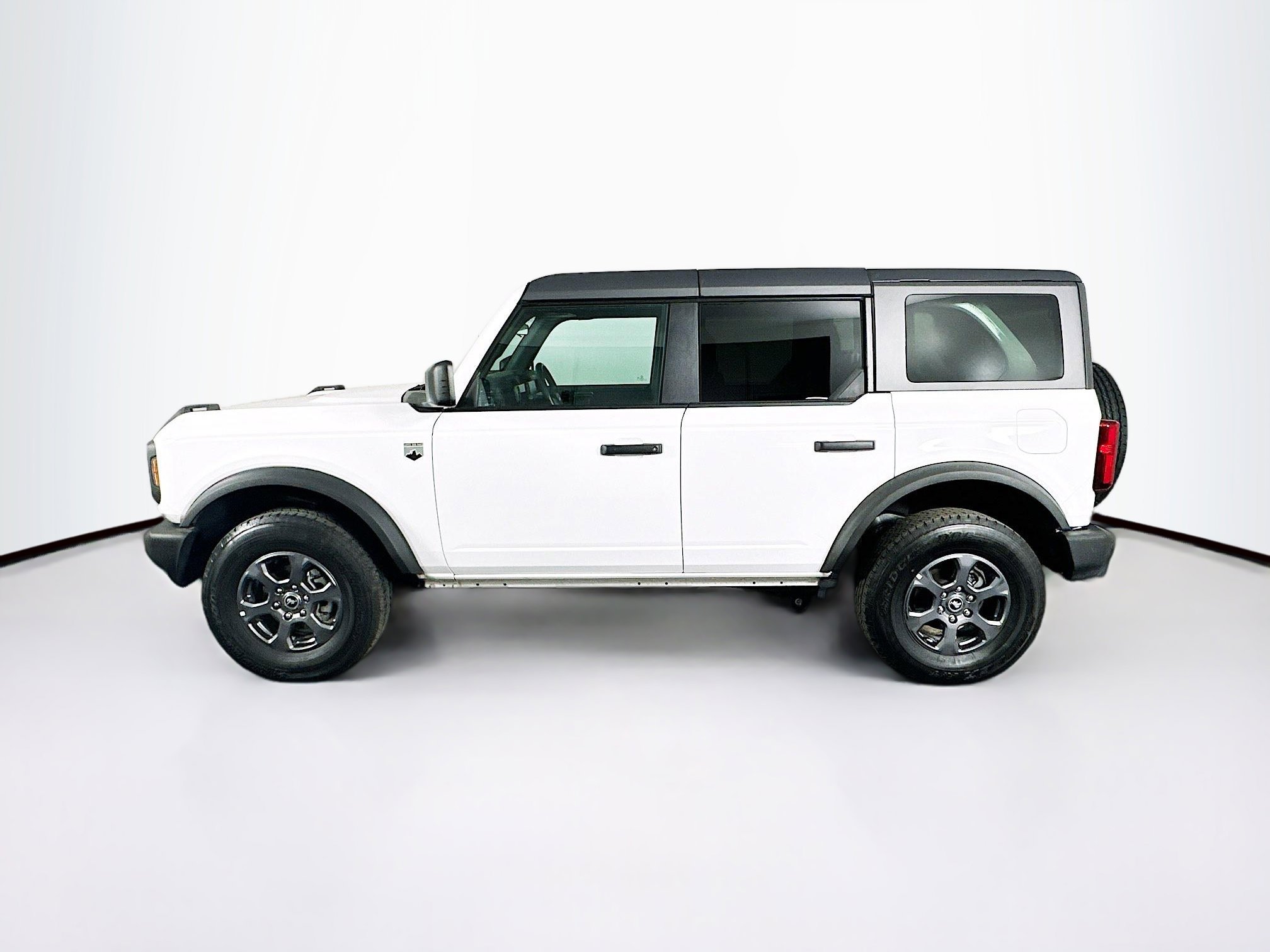 Used 2025 Ford Bronco Big Bend image 4