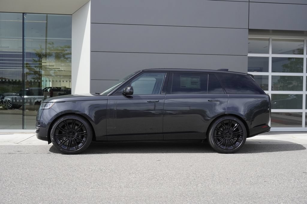 New 2026 Land Rover Range Rover Long Wheelbase Autobiography AWD/4WD image 8
