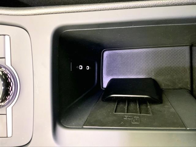 Certified 2025 Volkswagen Tiguan S w/ 18" Wheel Package image 32