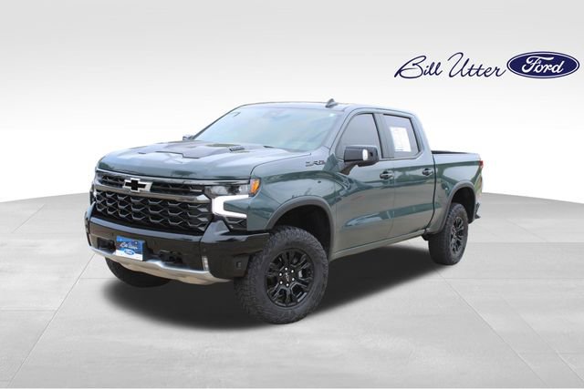 Used 2026 Chevrolet Silverado 1500 ZR2 w/ Dark Appearance Package AWD/4WD video 1