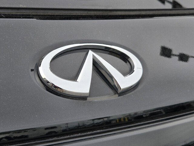Used 2023 INFINITI QX60 Luxe w/ Vision Package image 32