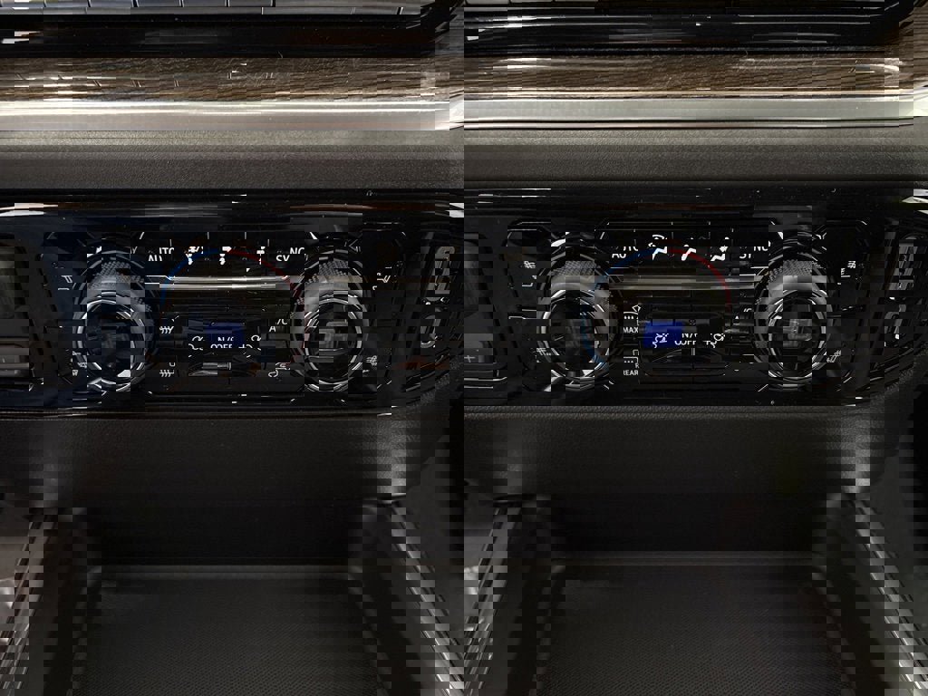 New 2026 Chevrolet Silverado 3500 LT w/ Trail Boss Package image 22