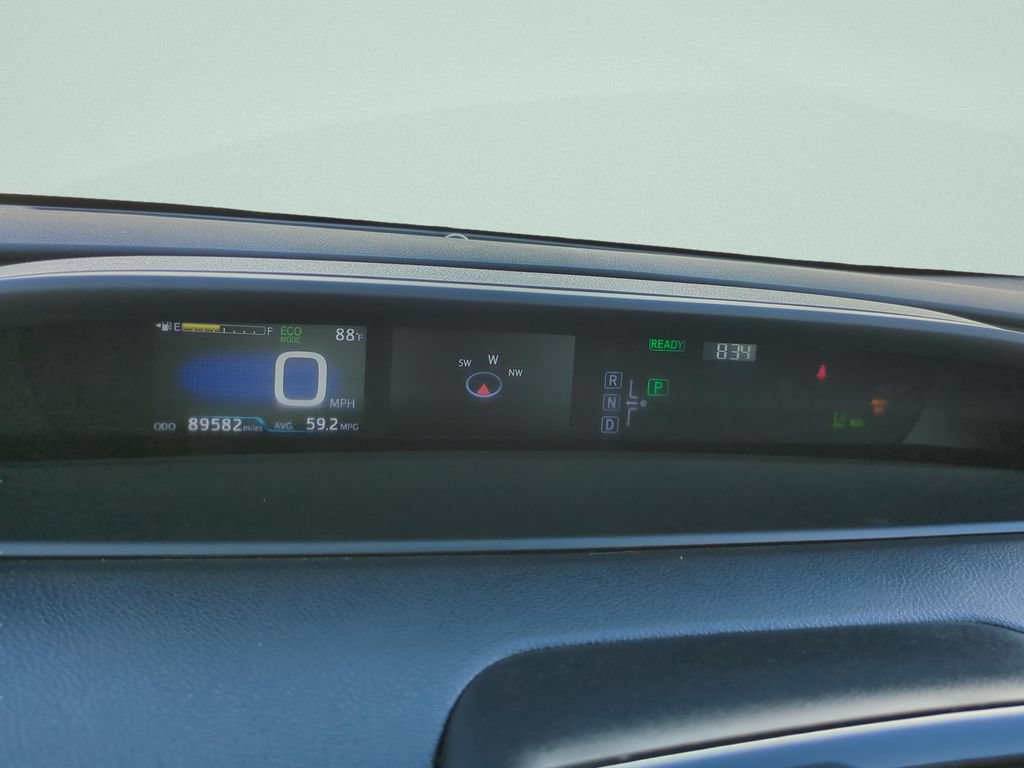 Used 2017 Toyota Prius Four Touring FWD image 22