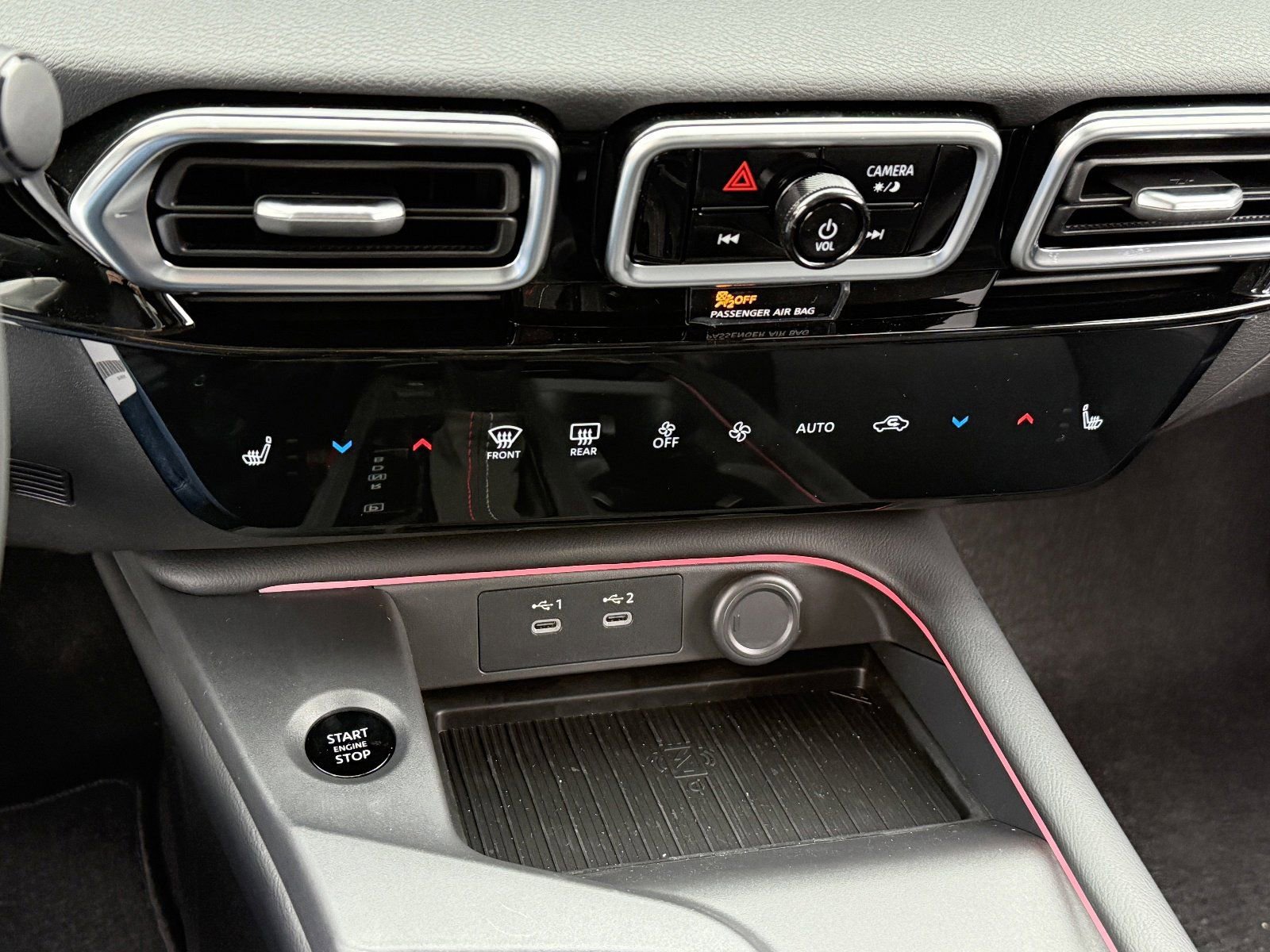 New 2026 Nissan Sentra SR w/ SR Premium Package image 29