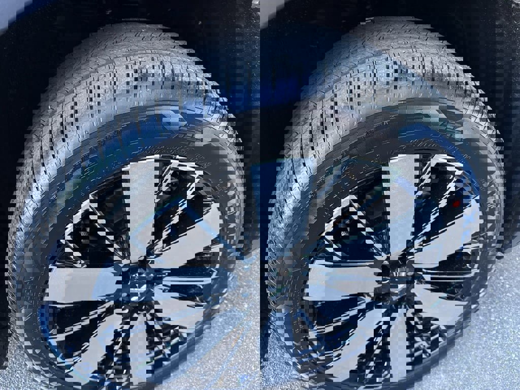 New 2025 Mitsubishi Outlander SE image 13