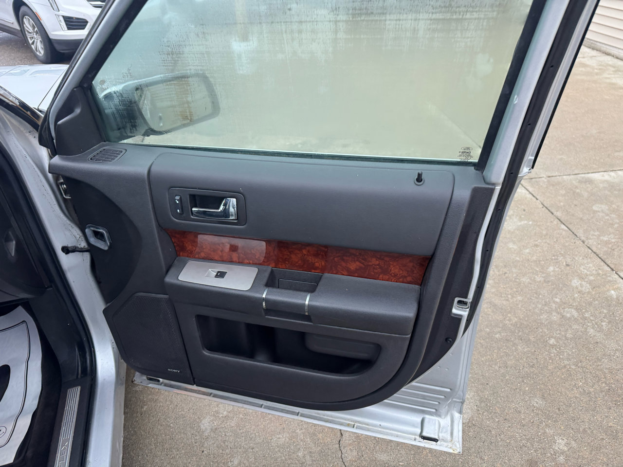 Used 2010 Ford Flex Limited image 15