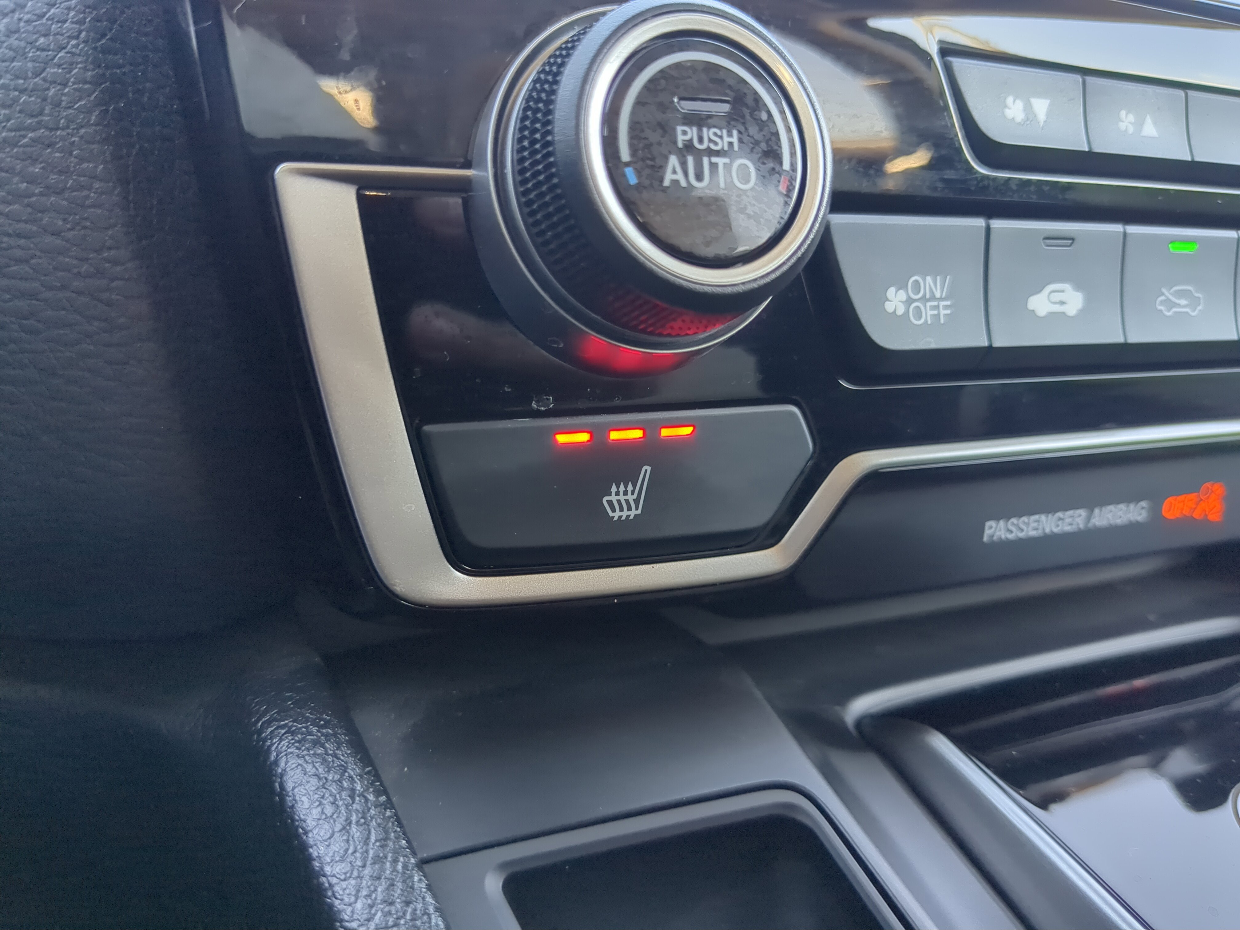 Used 2018 Honda CR-V Touring image 26