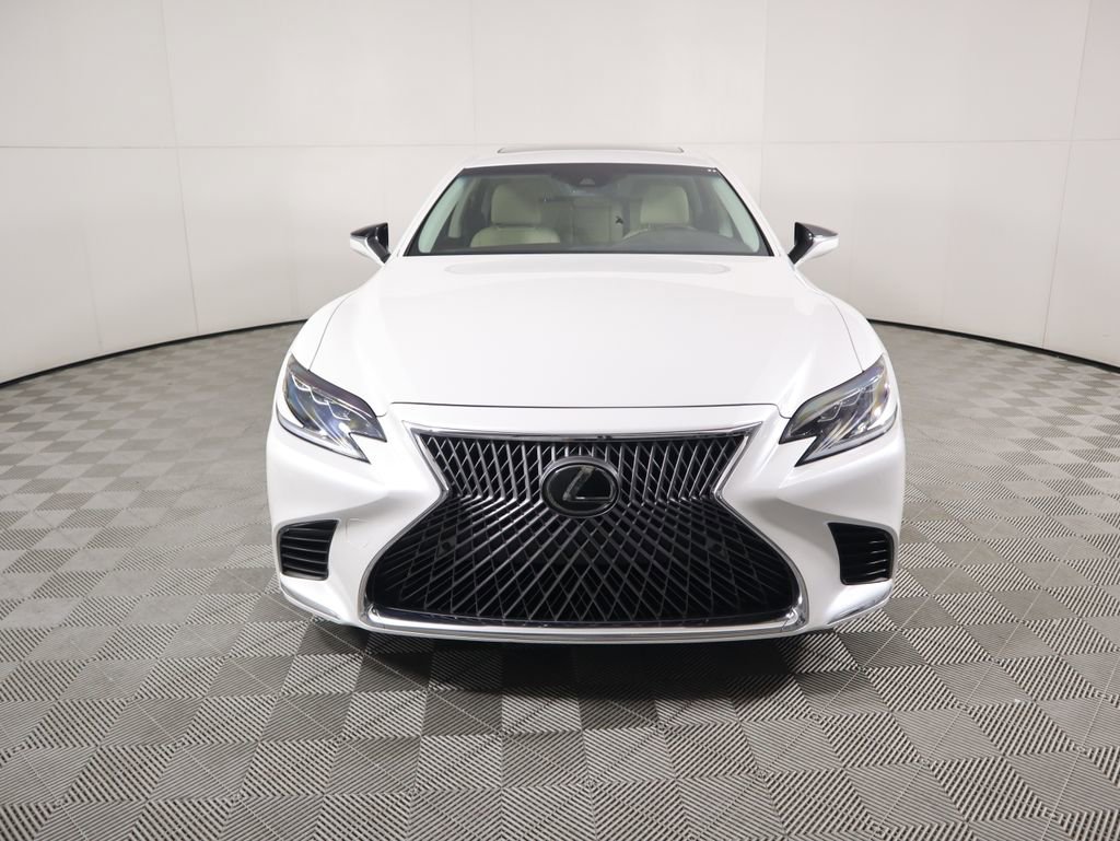 Used 2018 Lexus LS 500 w/ Accessory Package (Z2) image 2