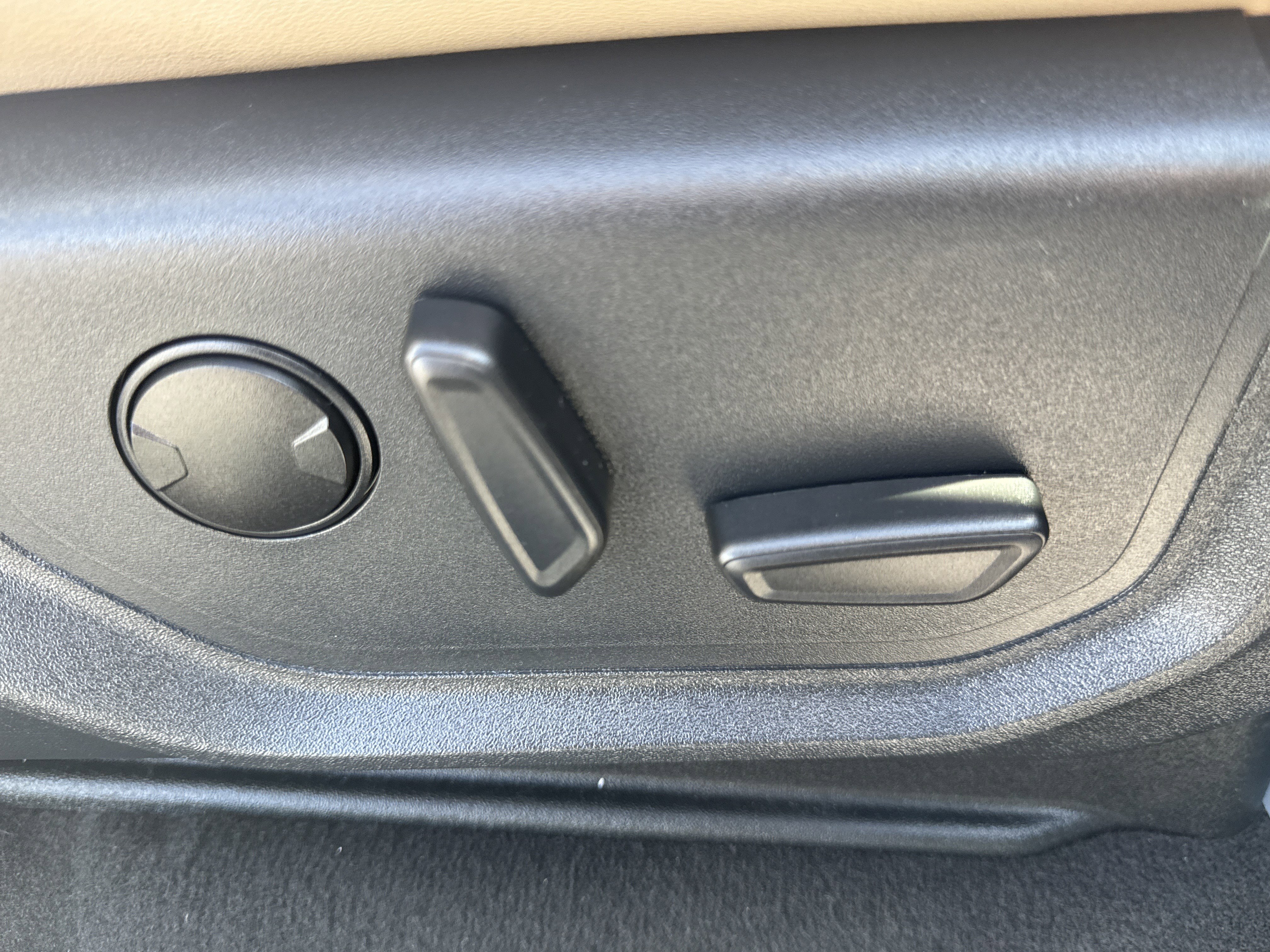 Certified 2024 Ford Expedition Max XLT AWD/4WD image 16