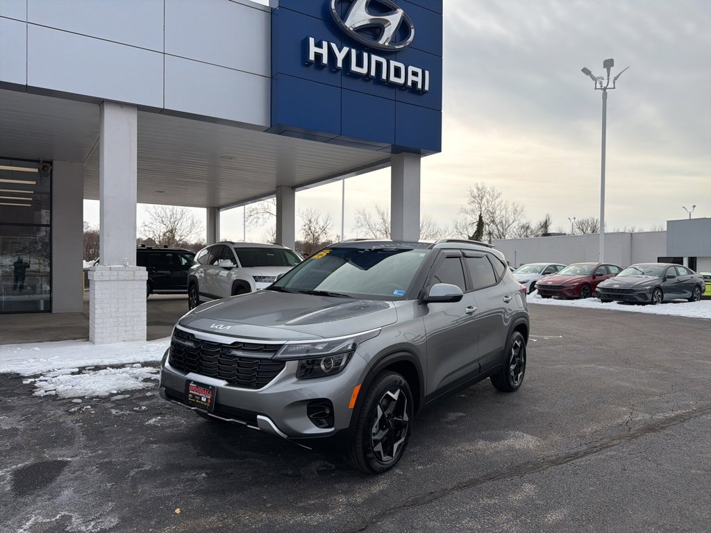 Used 2025 Kia Seltos S