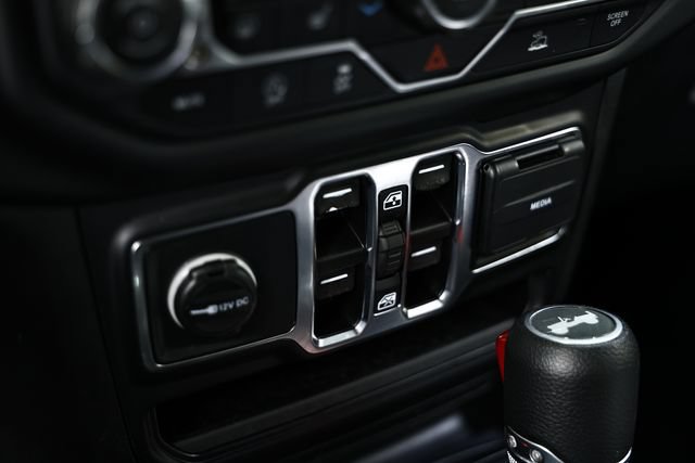 Used 2021 Jeep Wrangler Unlimited Sport AWD/4WD image 41