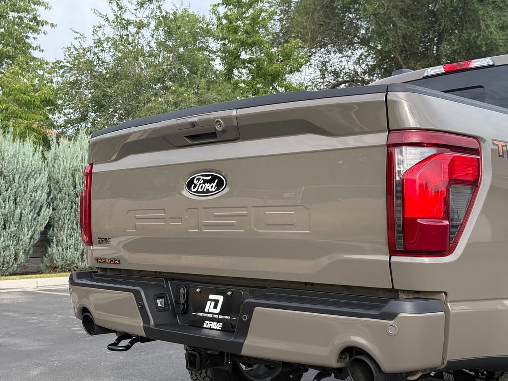 Used 2026 Ford F150 Tremor w/ Equipment Group 402B MID AWD/4WD image 15