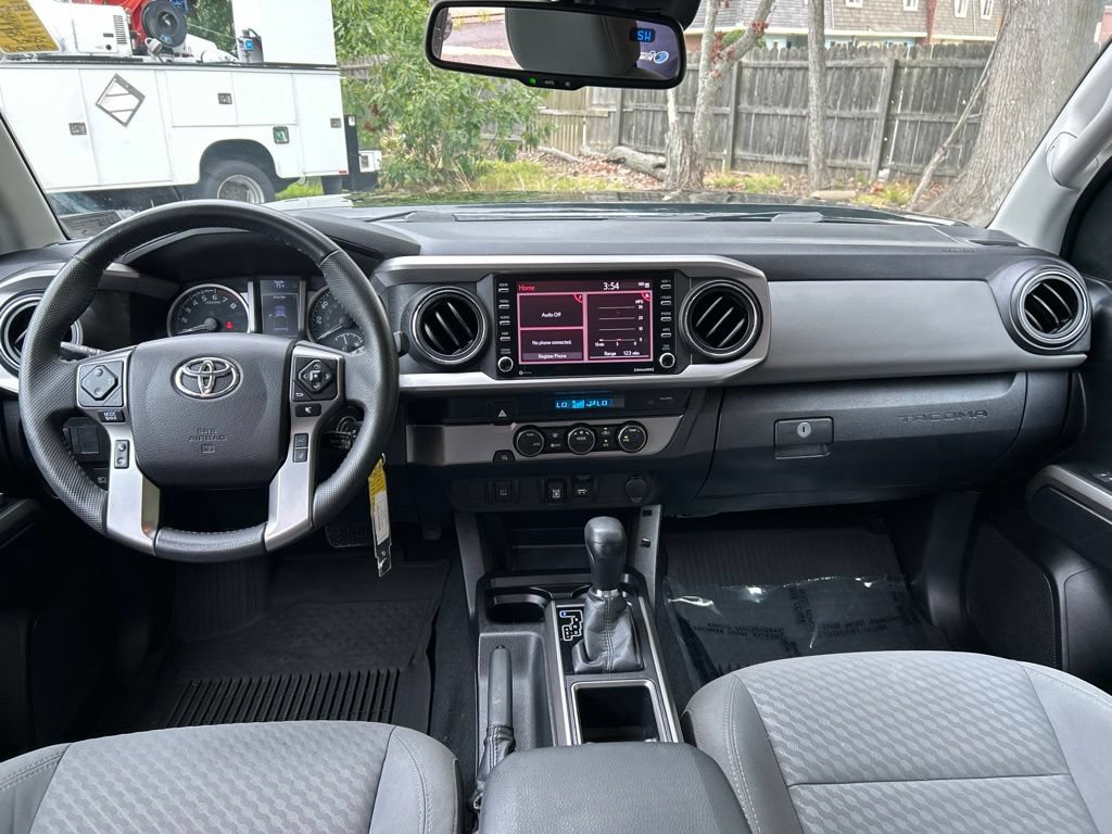 Used 2021 Toyota Tacoma SR5 RWD image 26