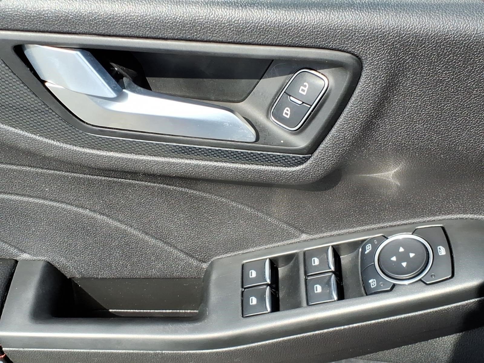 Used 2023 Ford Escape ST-Line w/ Tech Pack #1 AWD/4WD image 12