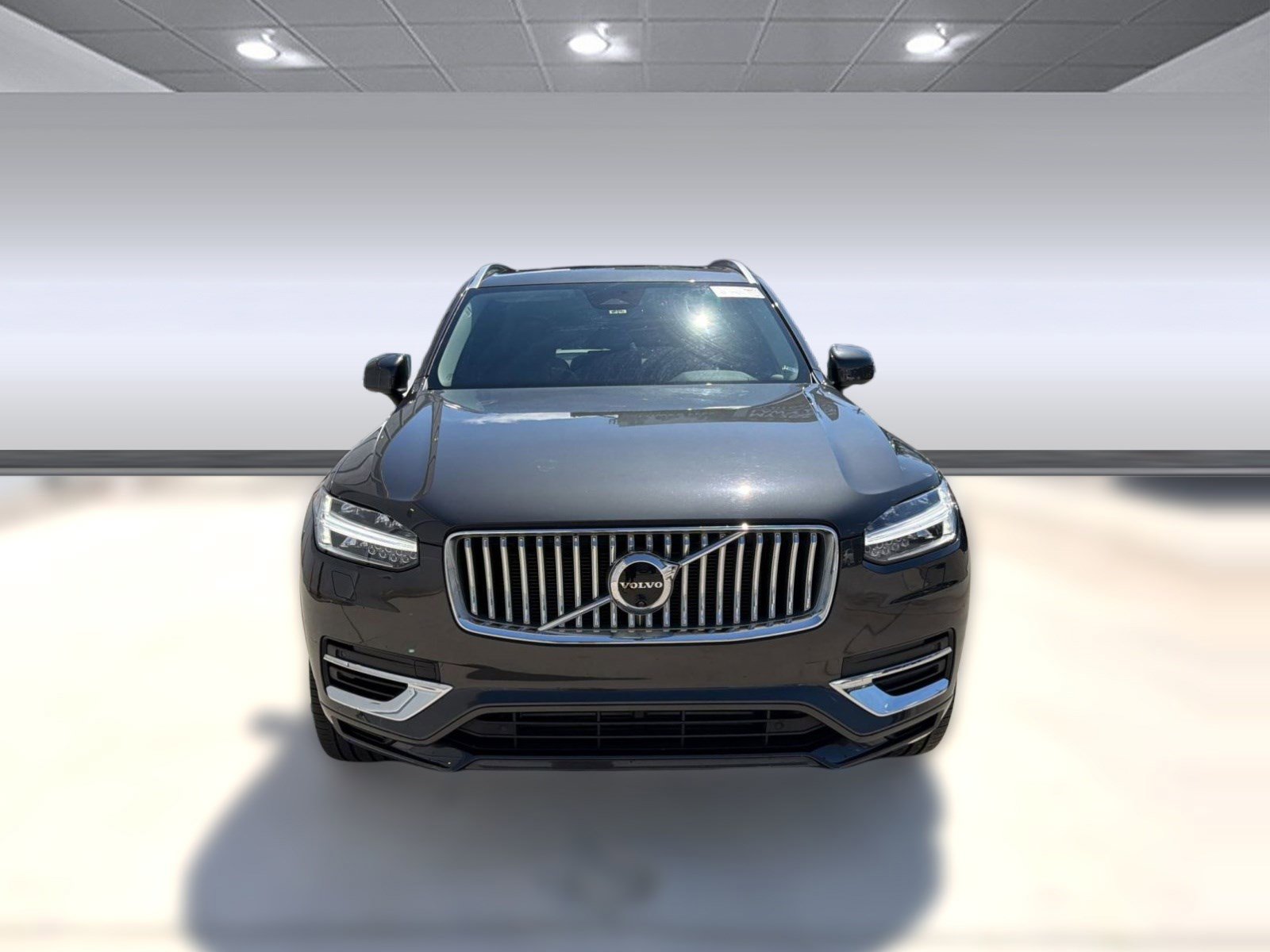 Used 2024 Volvo XC90 T8 Plus w/ Protection Package Premier AWD/4WD image 6