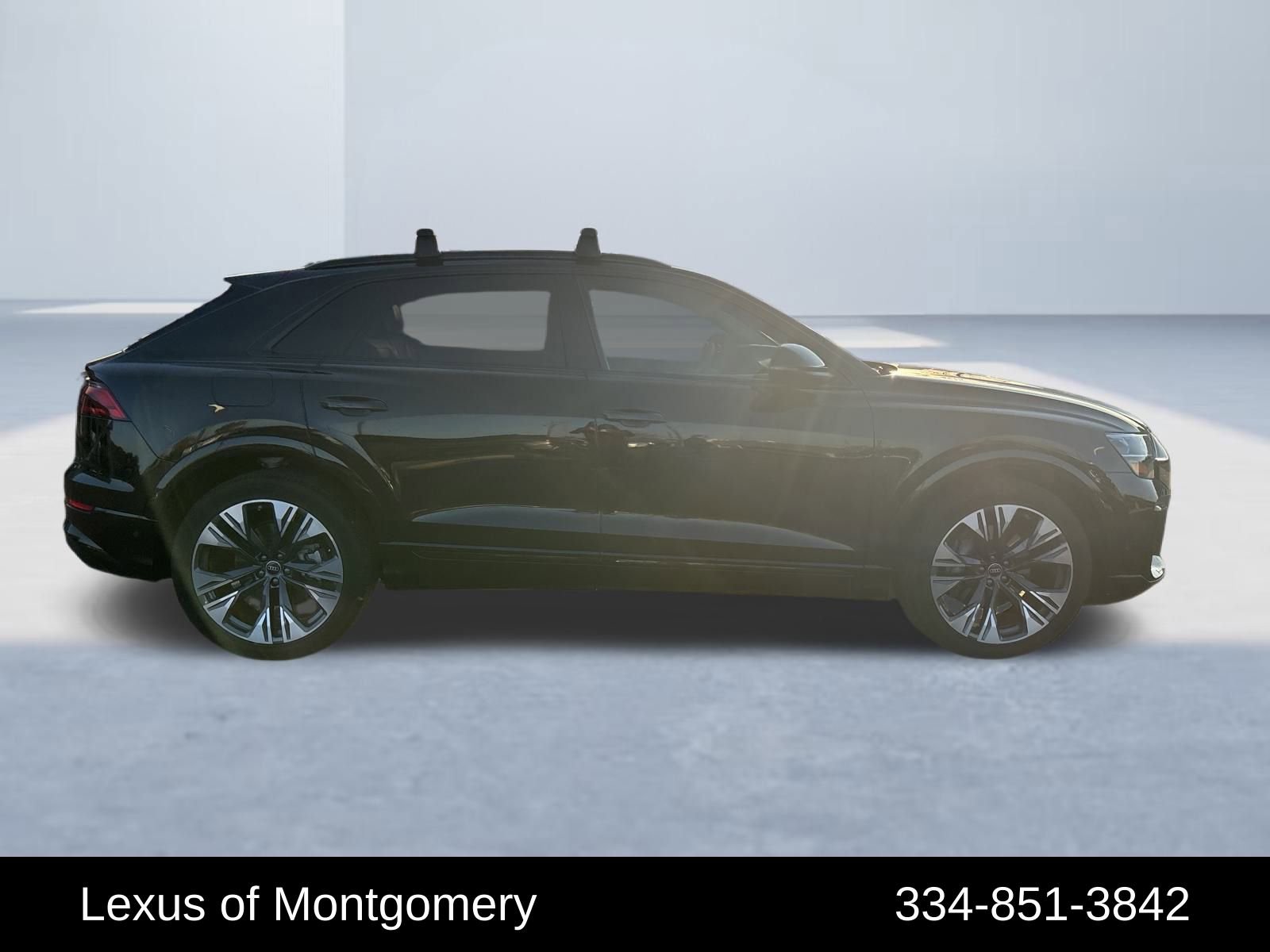 Used 2024 Audi Q8 Prestige image 6