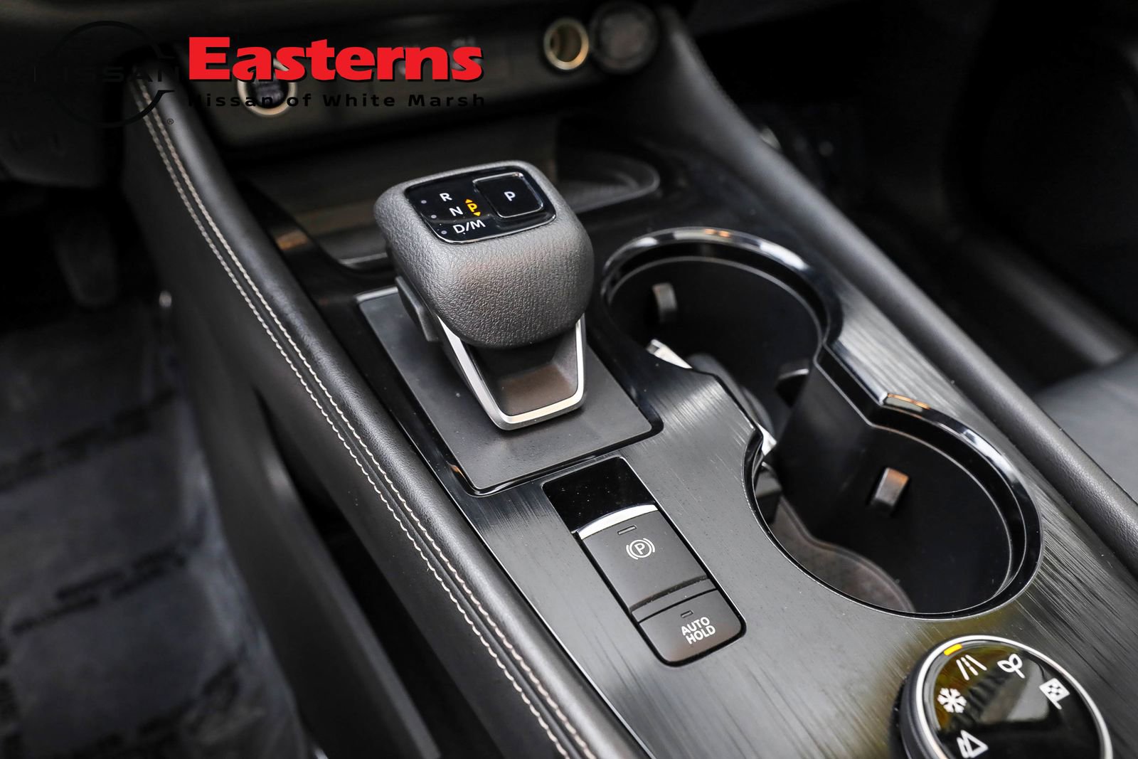 Used 2022 Nissan Rogue SL w/ SL Premium Package image 14