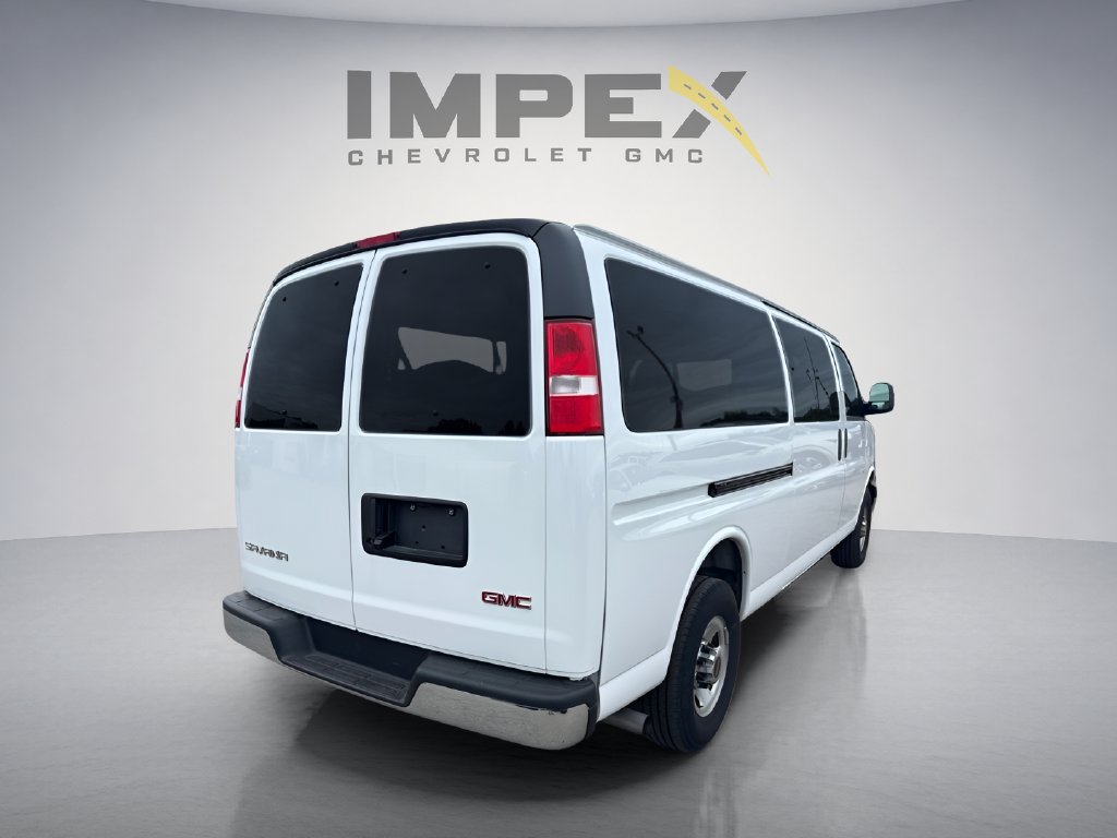 Used 2025 GMC Savana 3500 LT w/ LT Preferred Equipment Group RWD image 9