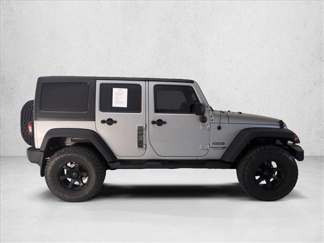 Used 2018 Jeep Wrangler Unlimited Sport S image 4