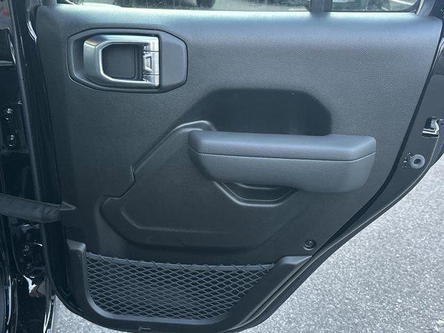 New 2026 Jeep Gladiator Sport image 16