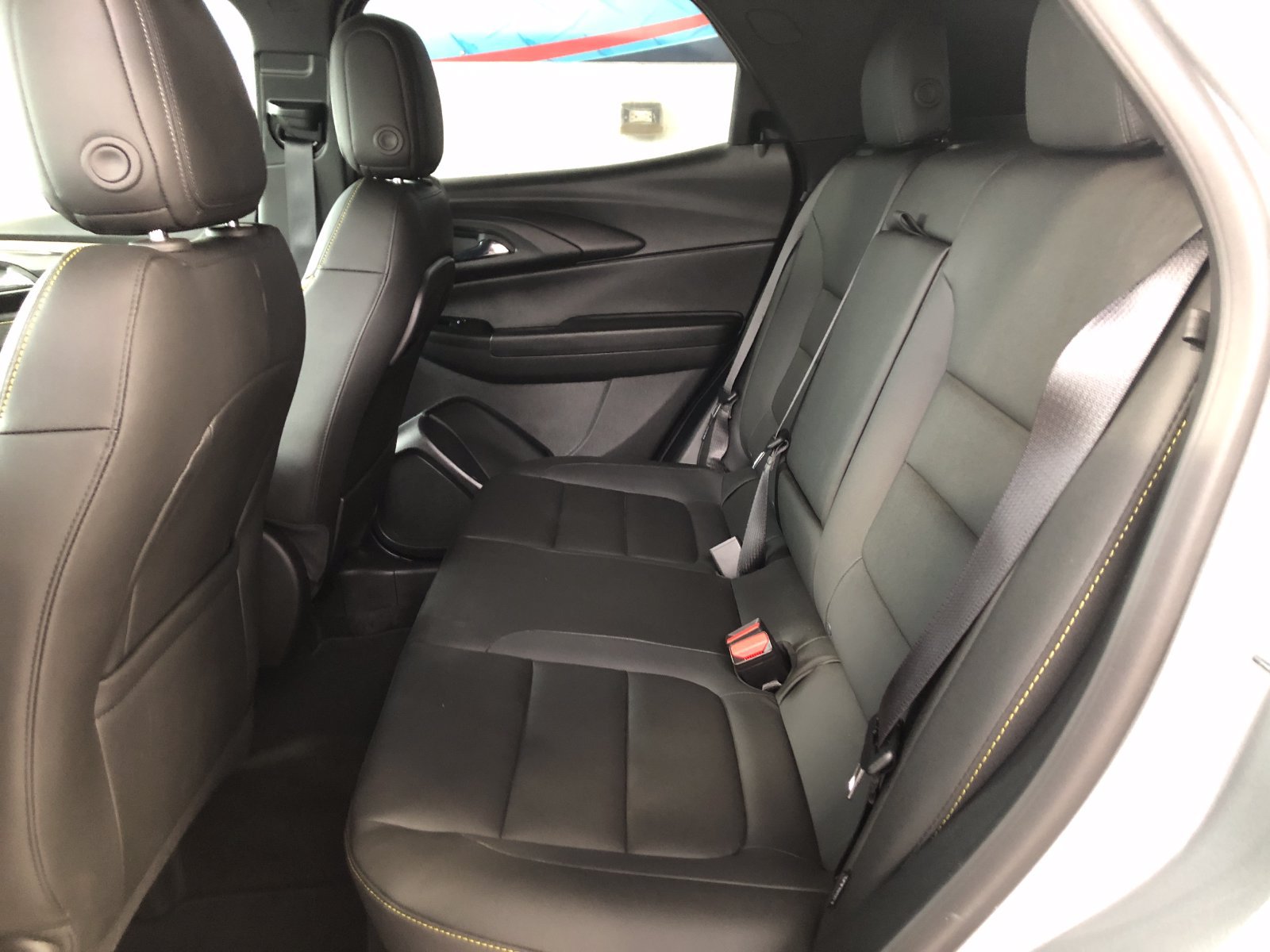 Used 2025 Chevrolet TrailBlazer ACTIV w/ Convenience Package AWD/4WD image 12