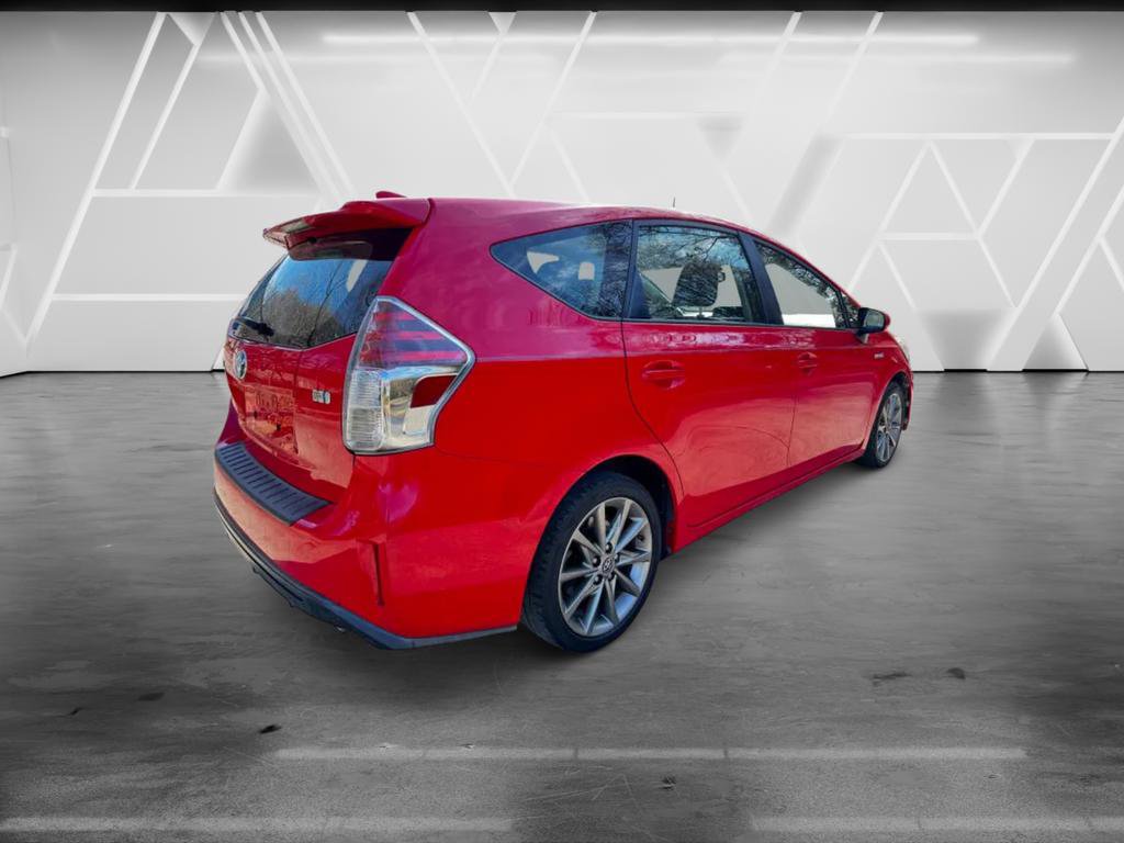 Used 2015 Toyota Prius V Five image 6