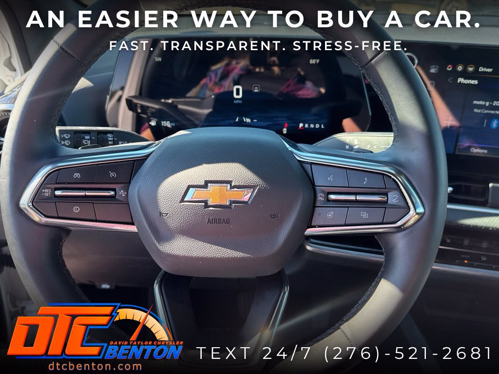 Used 2026 Chevrolet Equinox LT FWD image 8