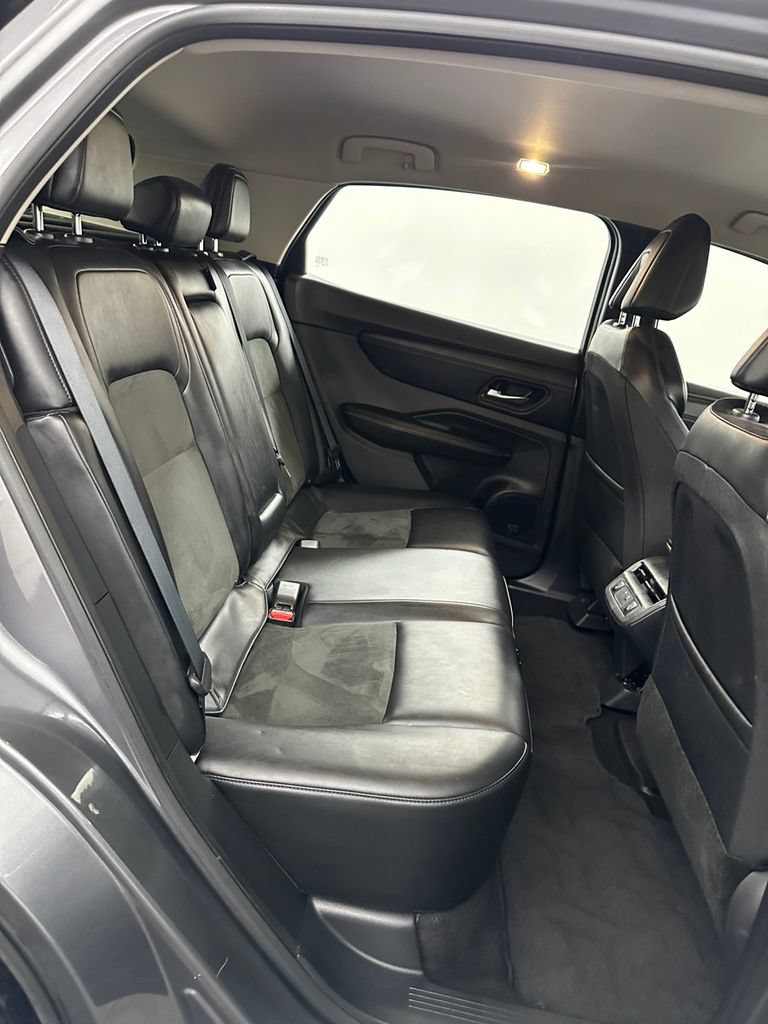 Used 2023 Nissan Ariya FWD image 32