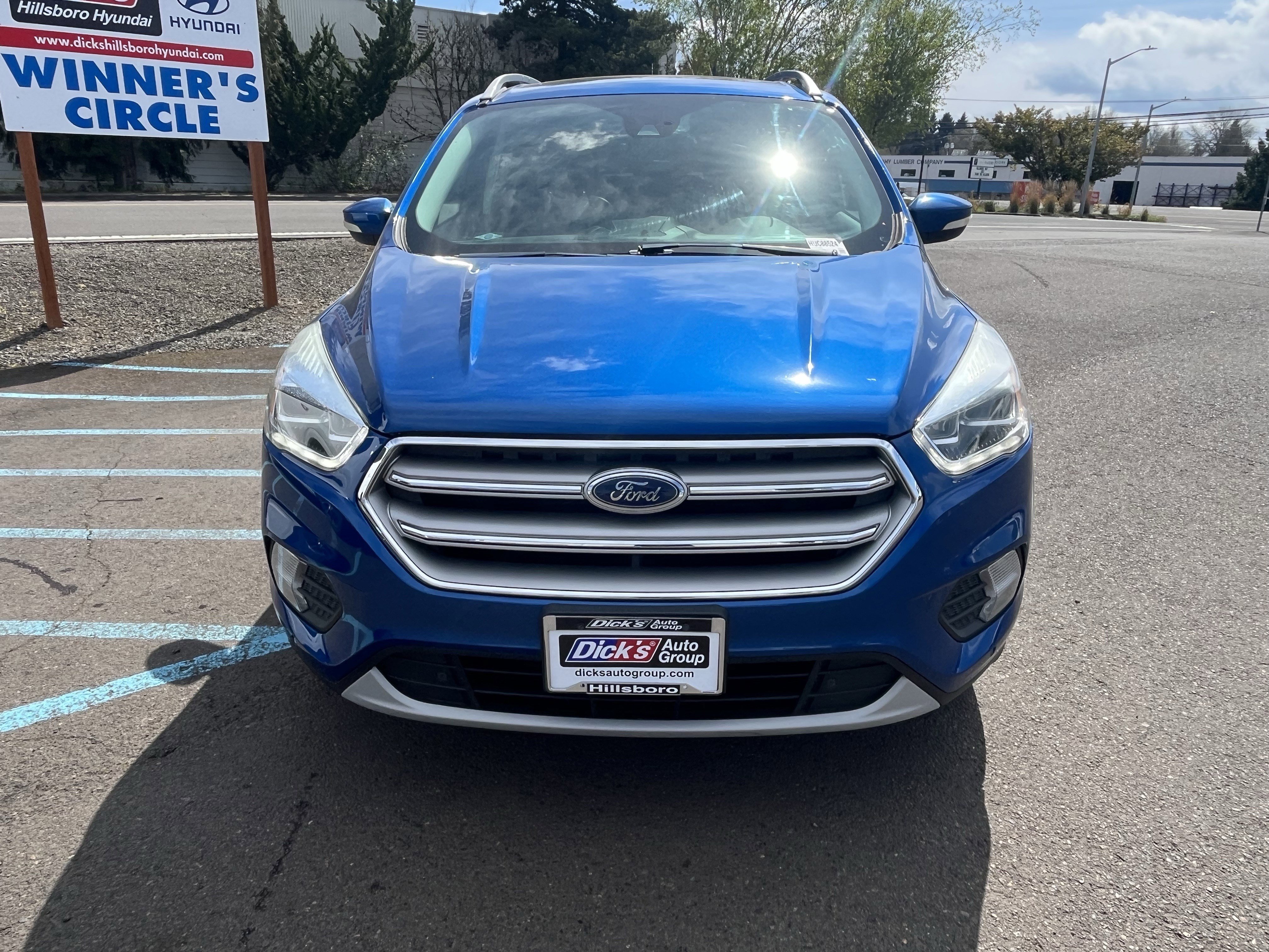 Used 2017 Ford Escape Titanium w/ Equipment Group 301A image 8