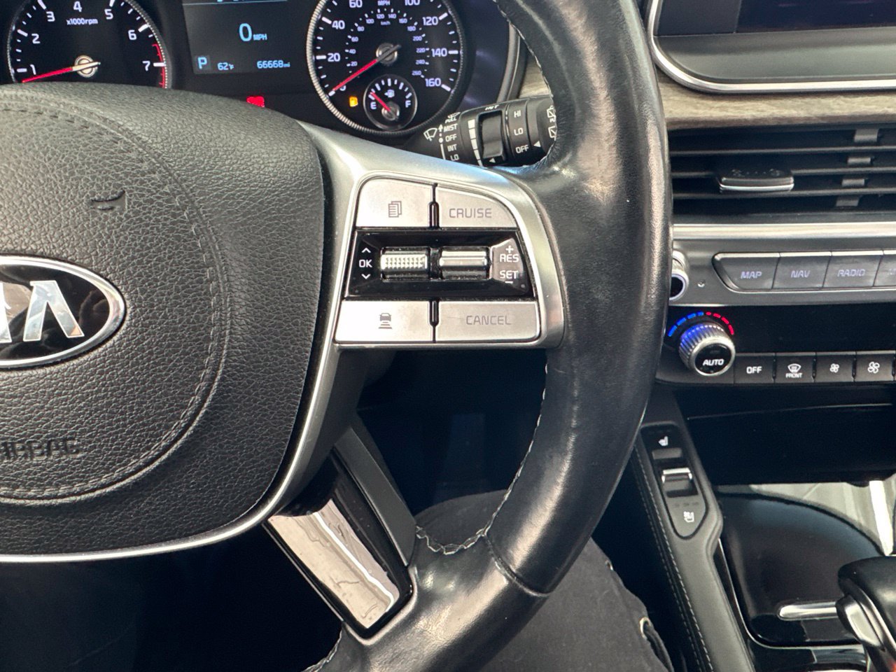 Used 2021 Kia Telluride EX w/ EX Premium Package AWD/4WD image 22