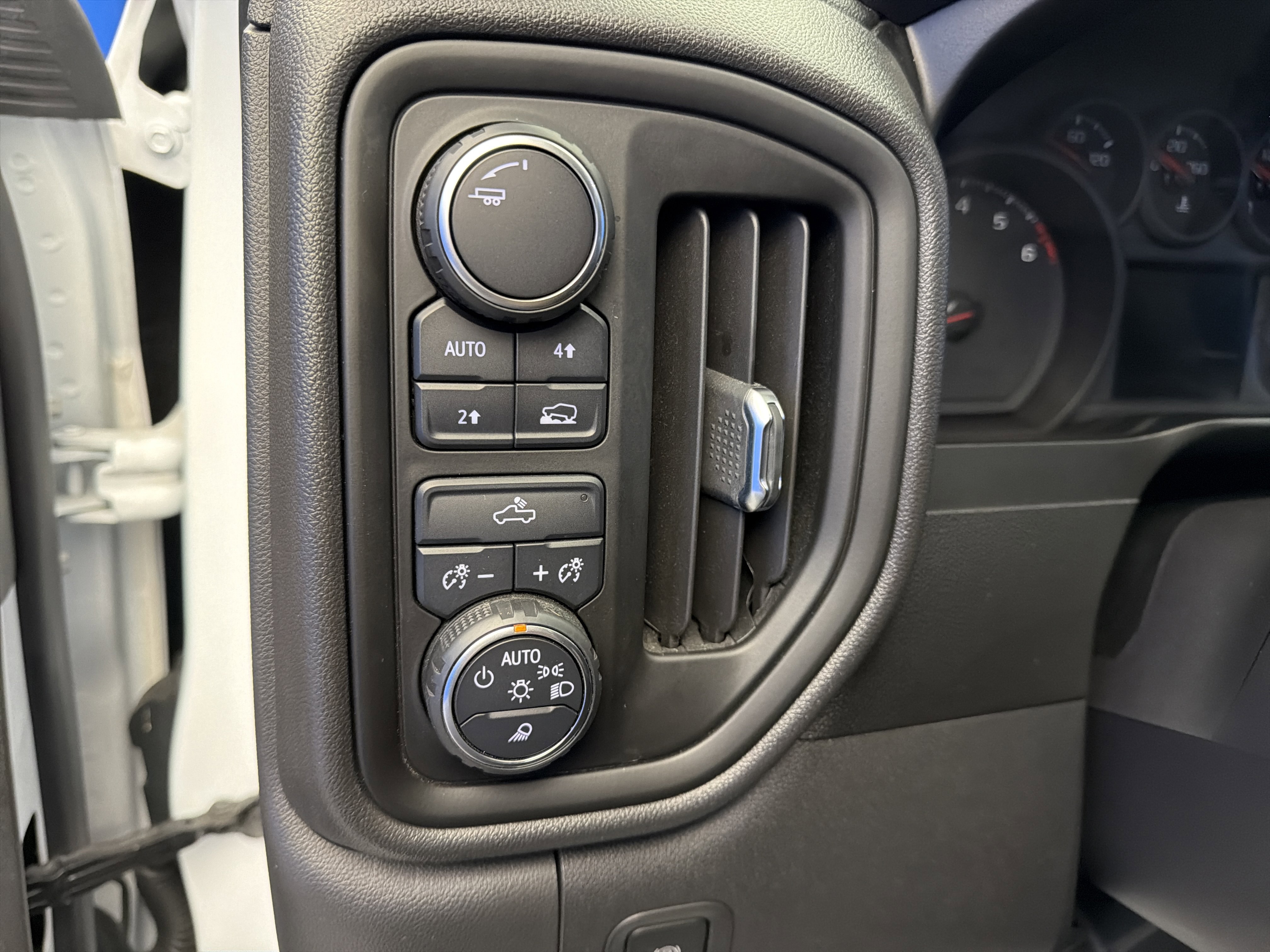 Used 2021 Chevrolet Silverado 1500 W/T w/ WT Value Package image 14