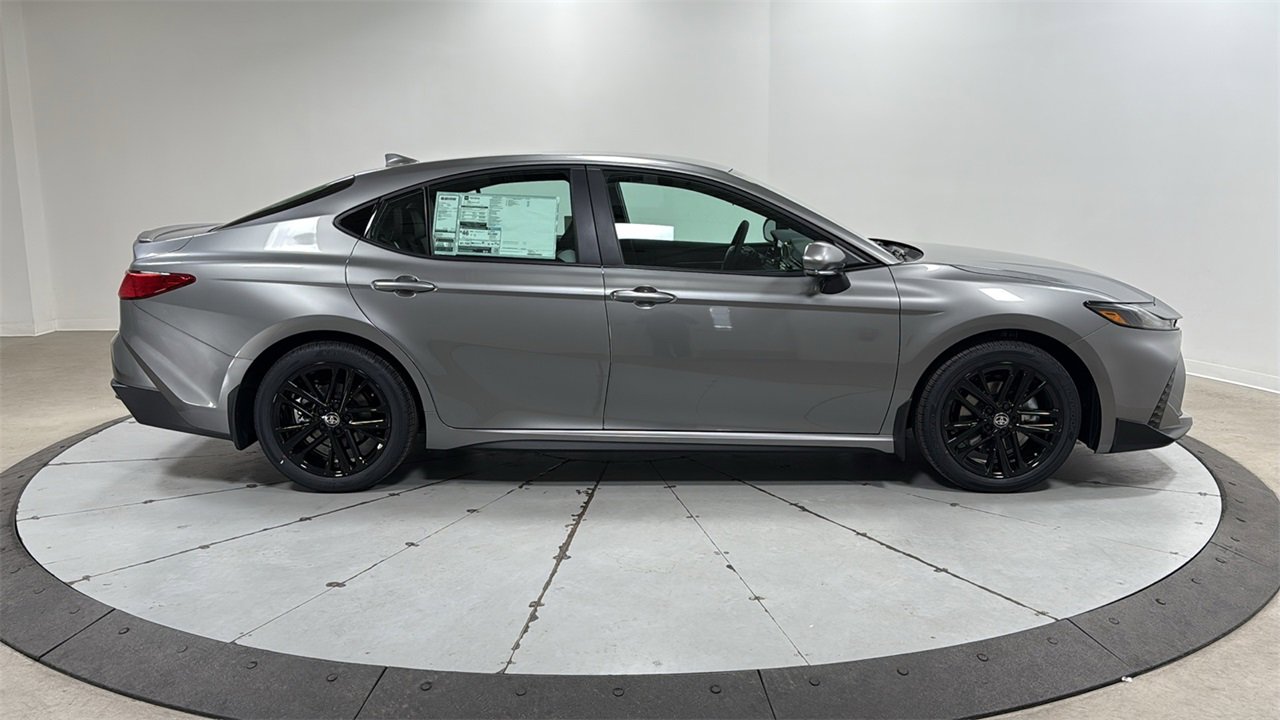 New 2026 Toyota Camry SE image 6