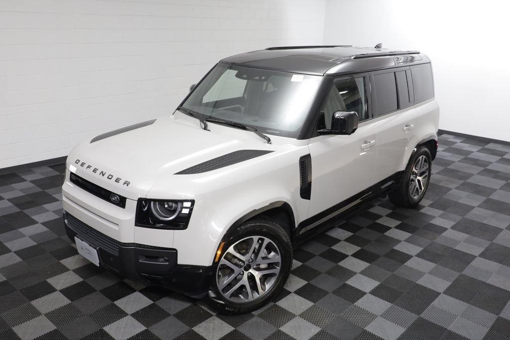 Certified 2026 Land Rover Defender 110 X-Dynamic SE AWD/4WD image 2