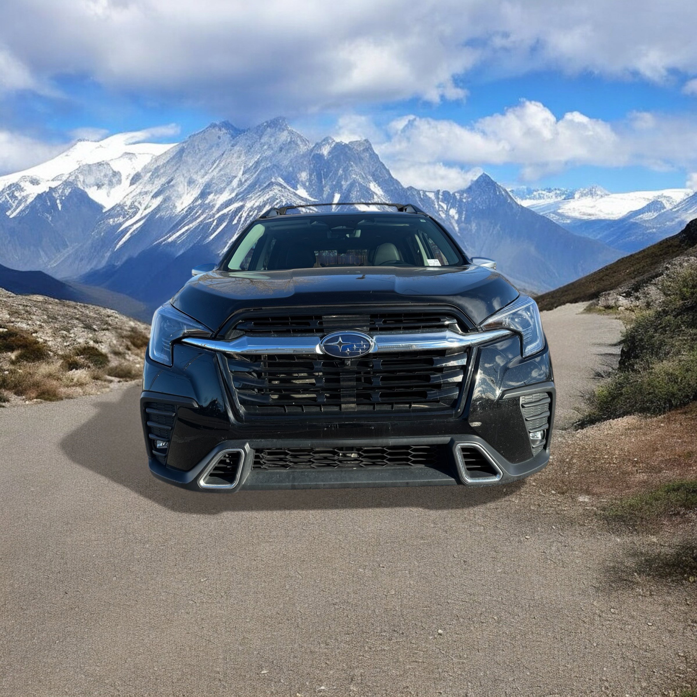 Used 2023 Subaru Ascent Touring image 8