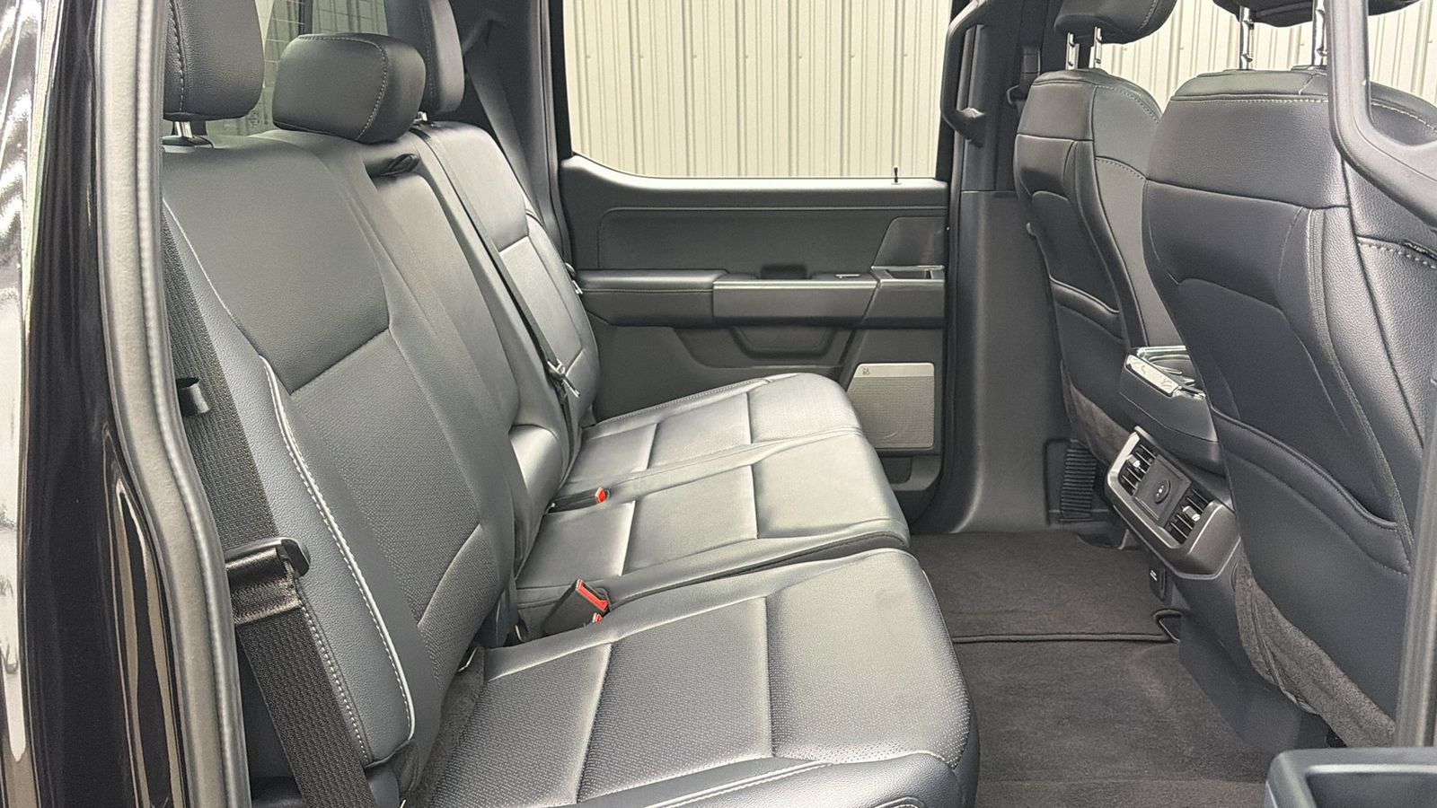 Used 2026 Ford F150 Lariat AWD/4WD image 40