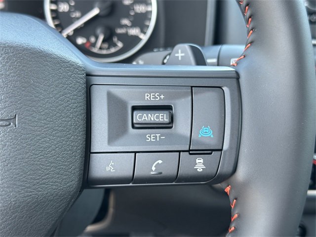 Certified 2025 Nissan Rogue SV image 27