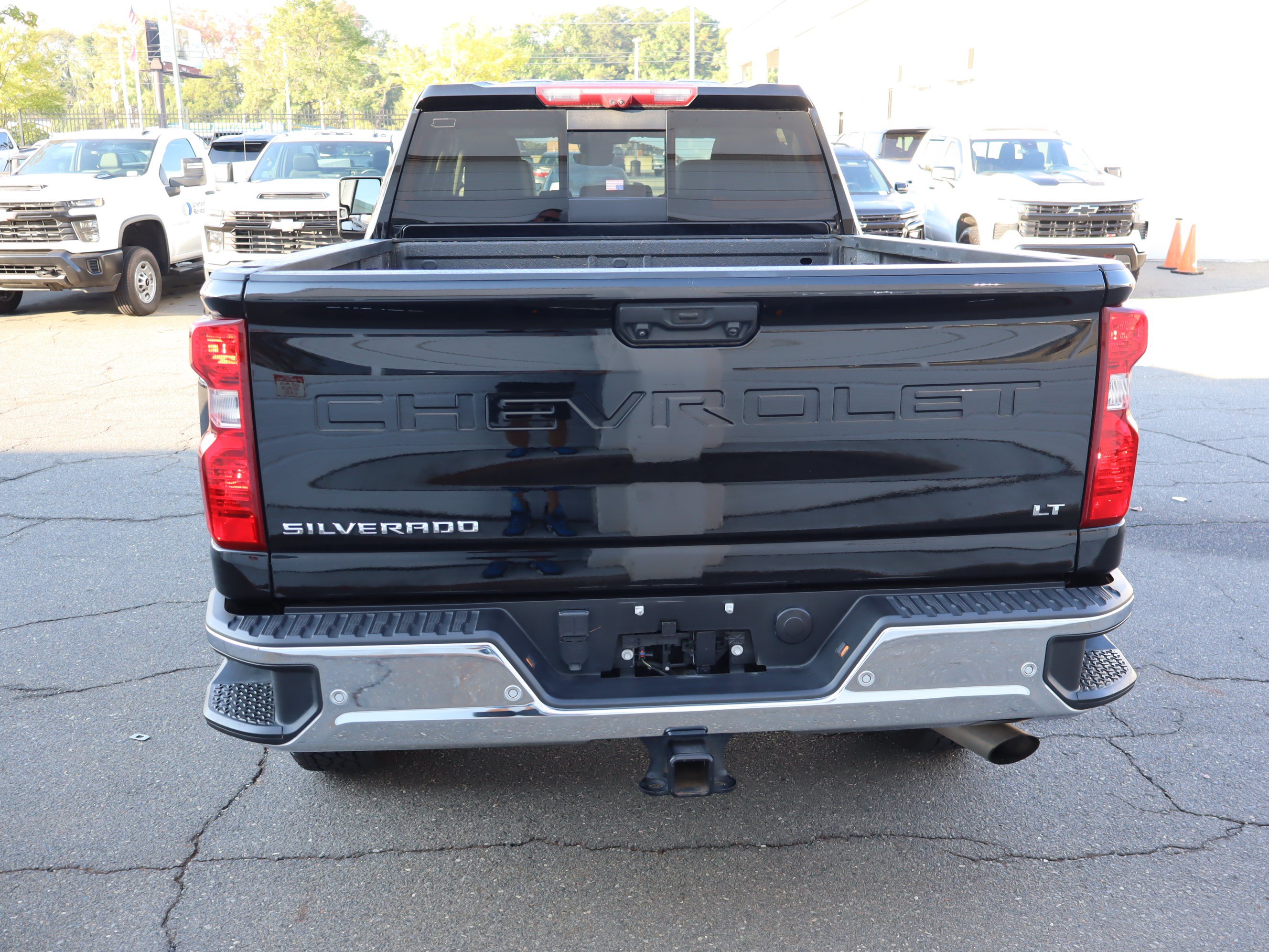 Used 2024 Chevrolet Silverado 2500 LT w/ All Star Edition AWD/4WD image 9