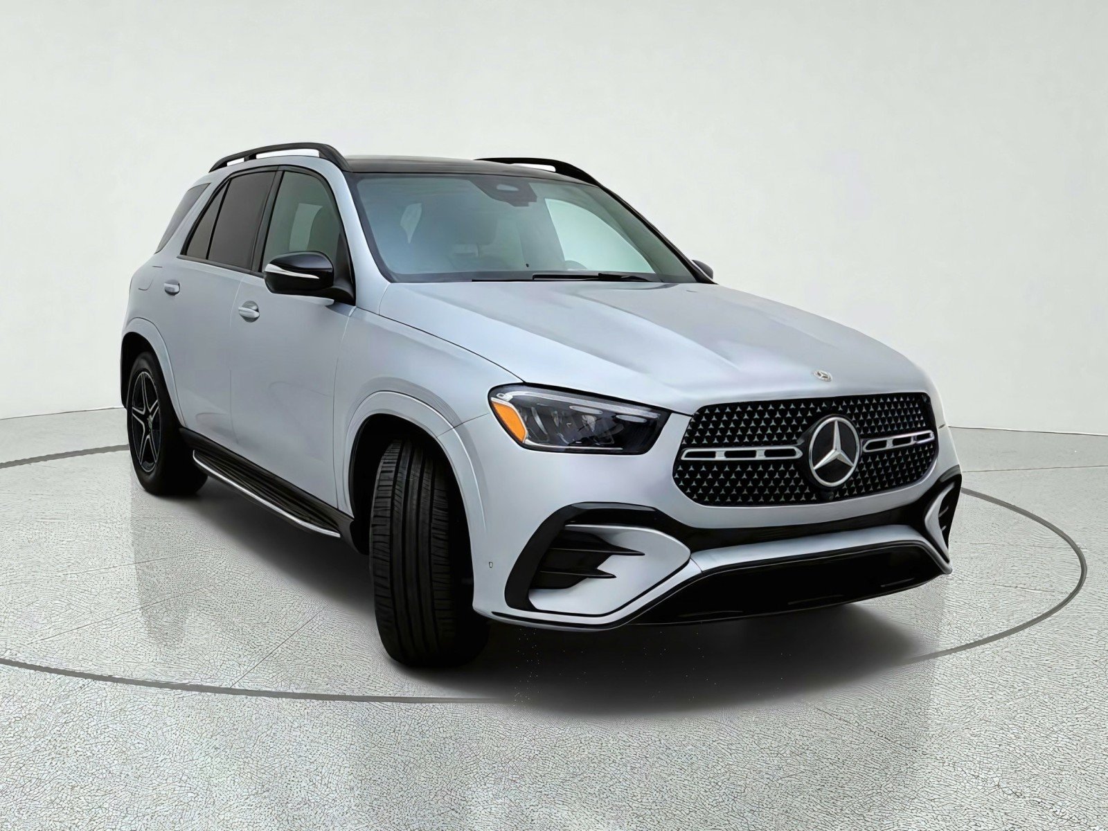 Certified 2026 Mercedes-Benz GLE 350 4MATIC image 4