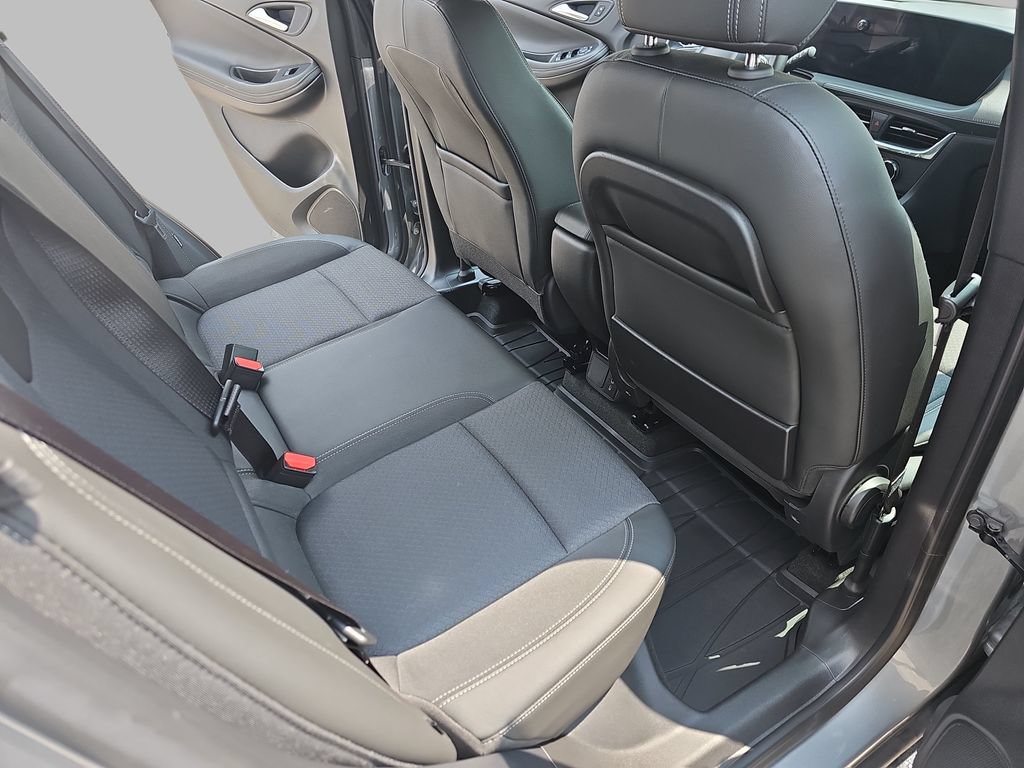 Certified 2024 Buick Encore GX Preferred w/ Comfort Package FWD image 14