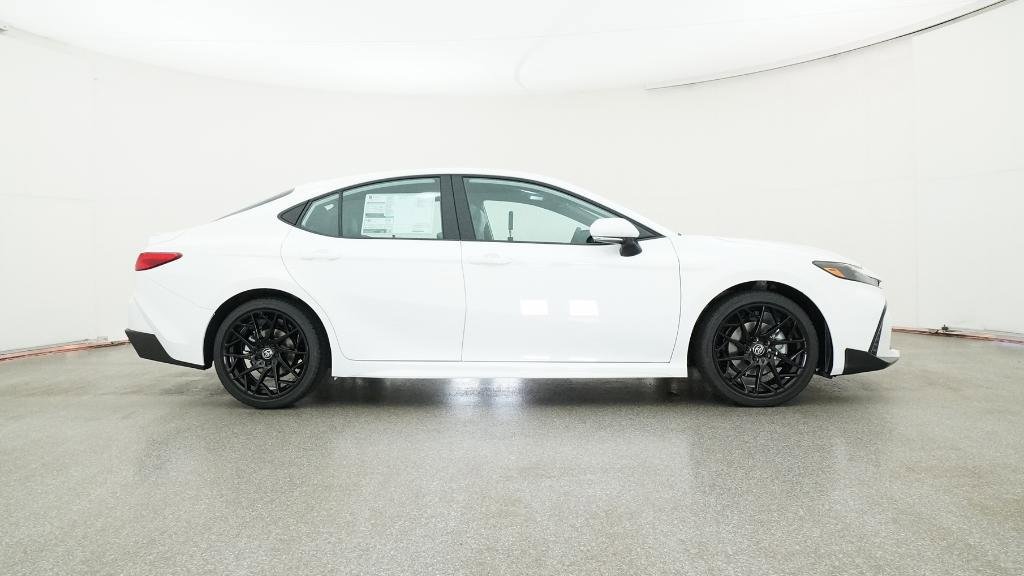 New 2026 Toyota Camry SE FWD image 31