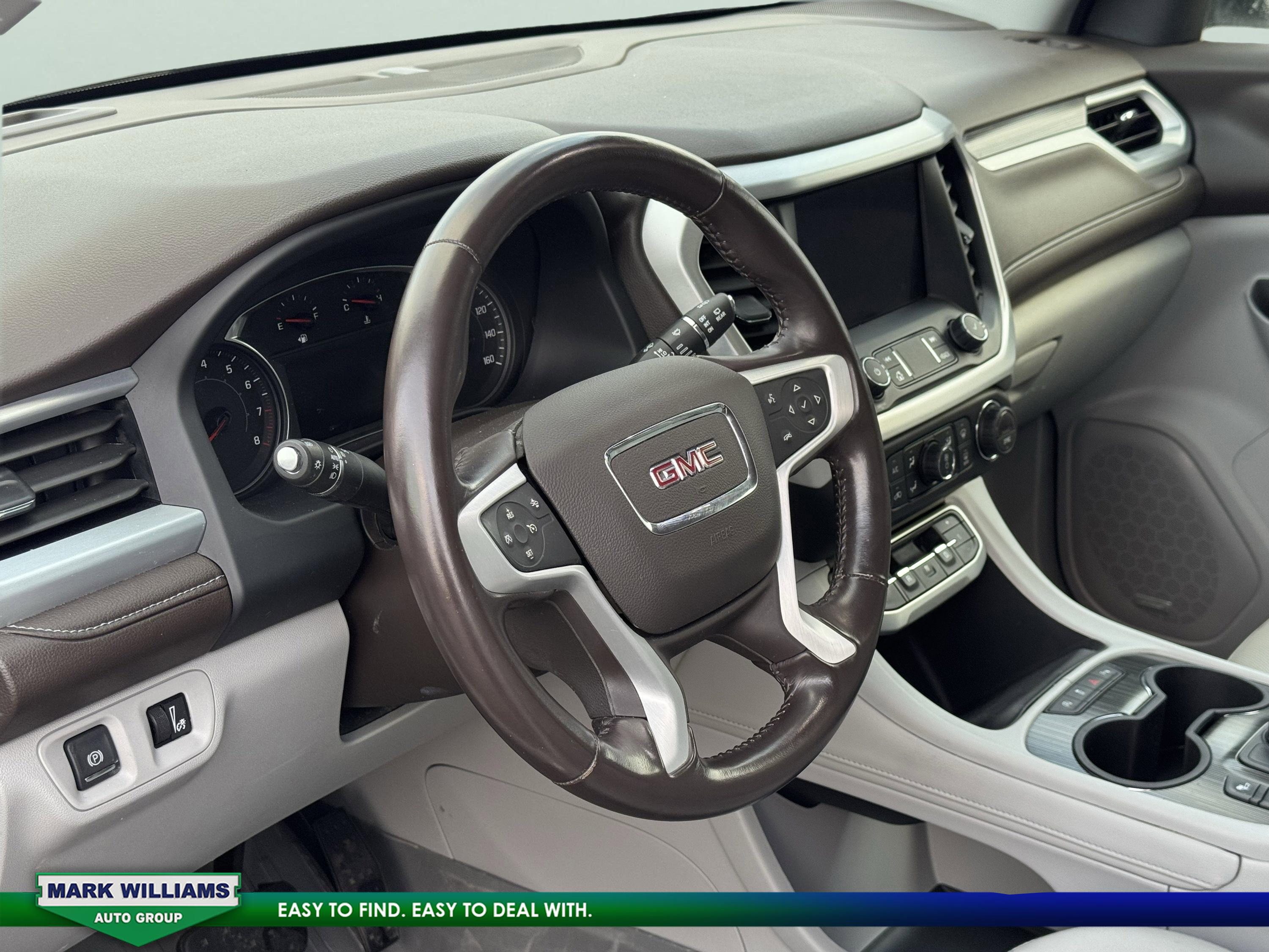 Used 2021 GMC Acadia SLT w/ LPO, Floor Liner Package image 17