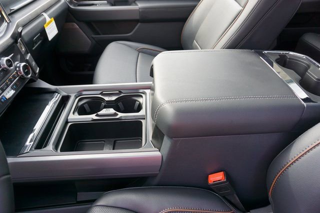 New 2026 Ford F350 Lariat w/ Black Appearance Package image 33