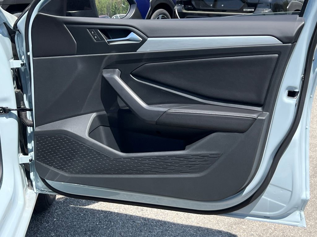 New 2026 Volkswagen Jetta Sport FWD image 5