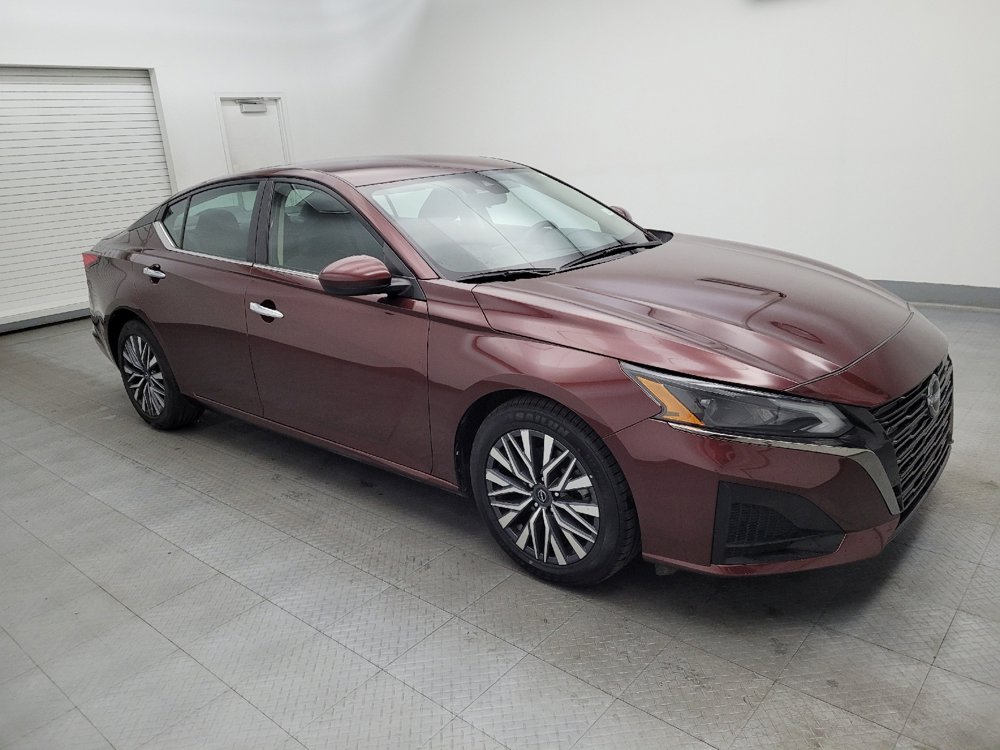 Used 2023 Nissan Altima 2.5 SV image 11