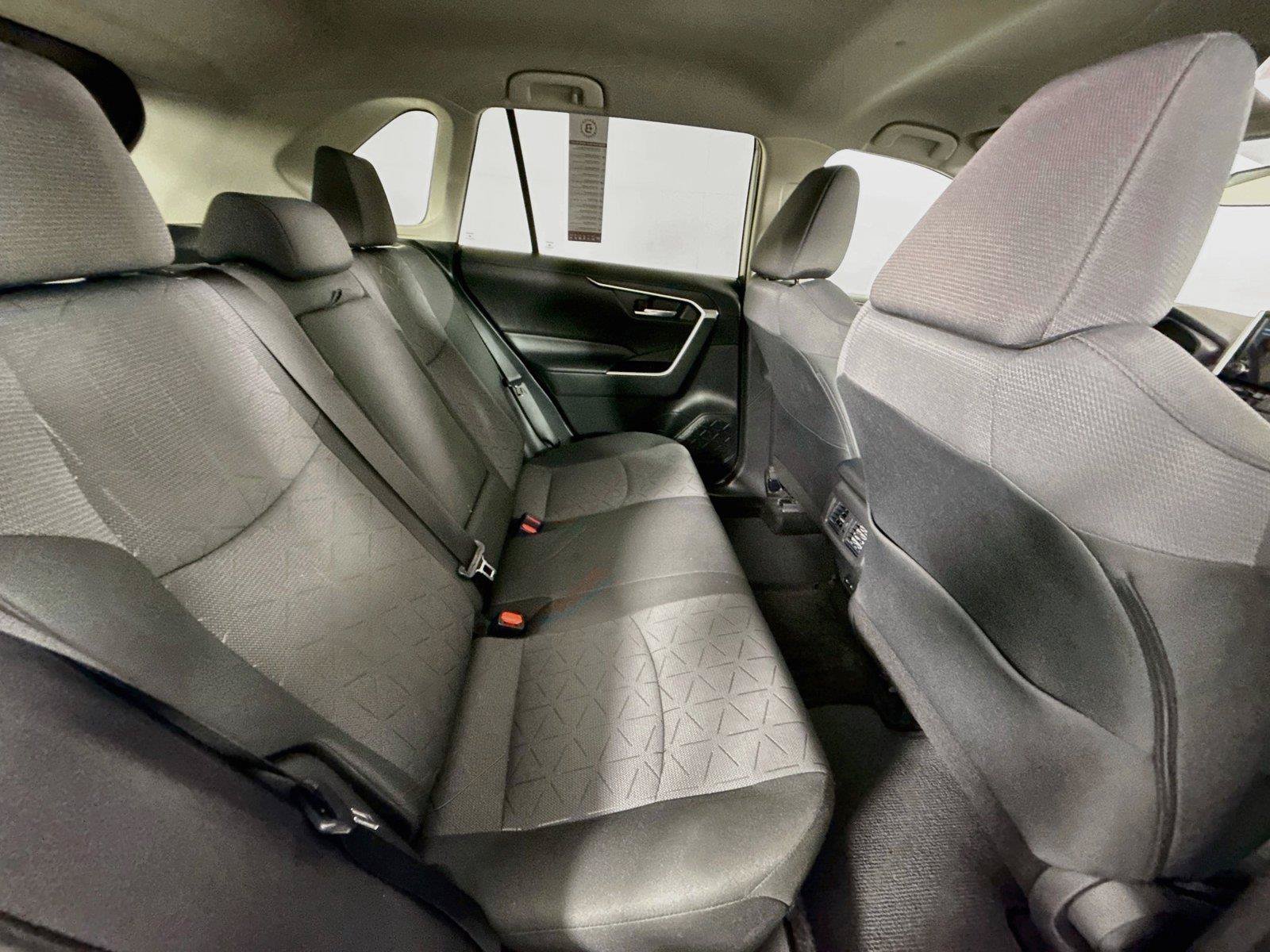 Certified 2025 Toyota RAV4 XLE FWD image 39