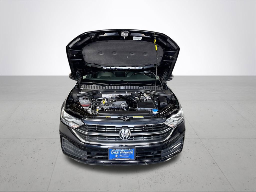 Used 2024 Volkswagen Jetta SE FWD image 21