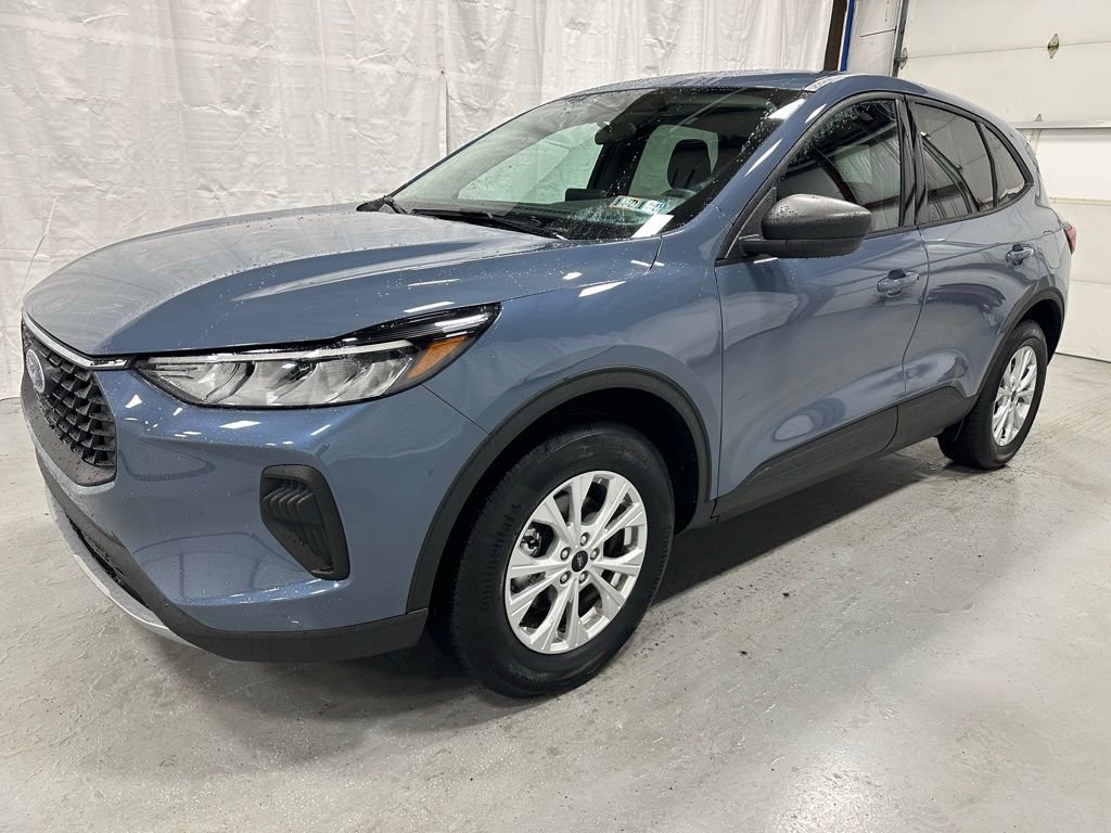 Used 2025 Ford Escape Active image 3